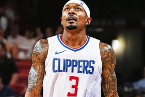 爱游戏app下载 -洛杉矶快船发布备战花絮，今晨迎来里程碑，足总杯任务艰巨，医务组通报恢复(快船队科怀伦纳德迈出新一步)