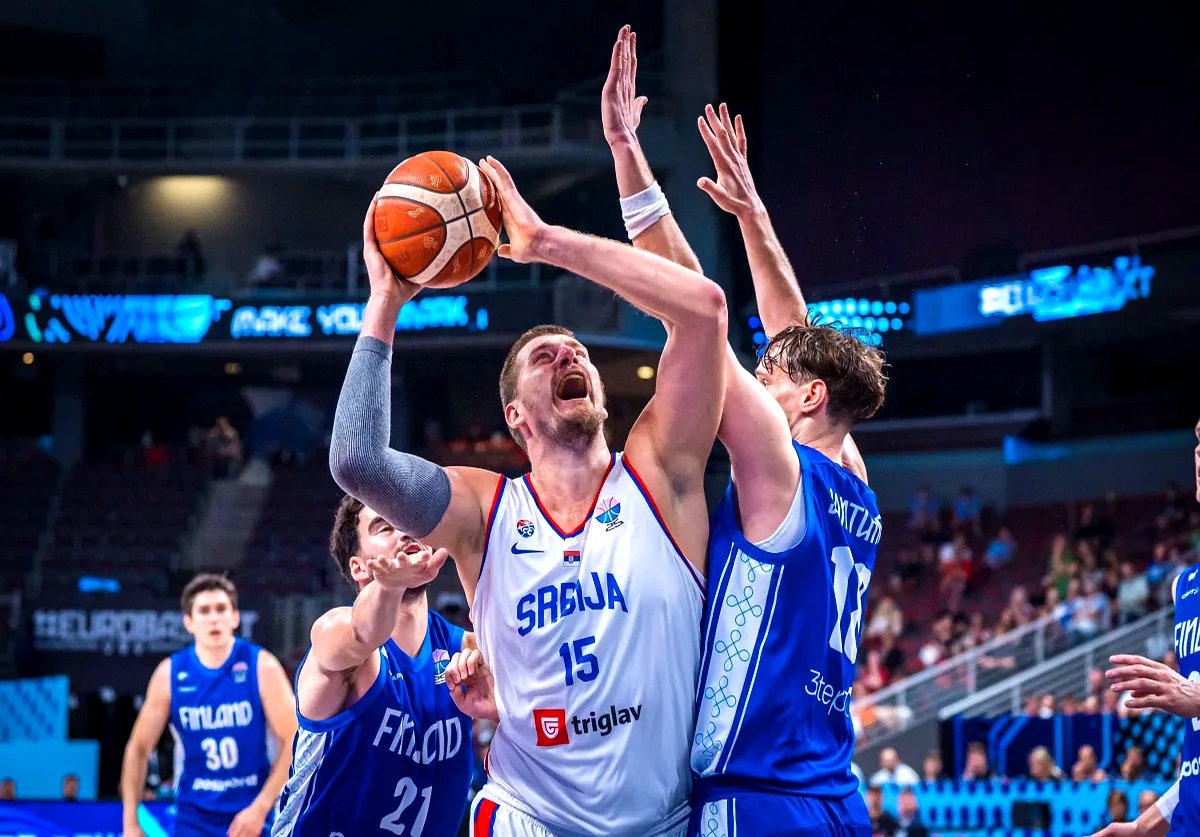 山东男篮迎欧篮联关键赛；冲刺阶段豪取连胜；引发热议；团队化学反应显著的简单介绍